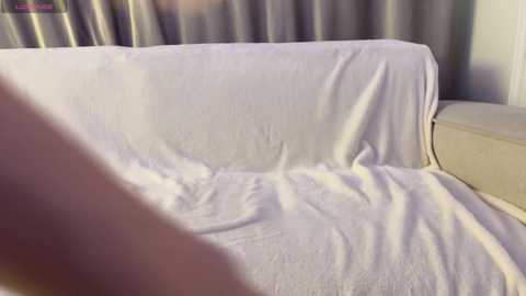 devochka_pripevochka free recording from 2026-04-25 01:12:00