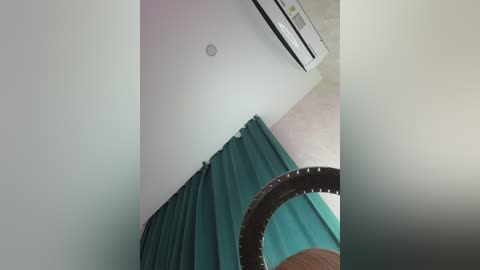 ellidi free recording from 2026-04-28 00:15:00