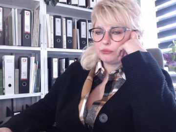 janna37 free recording from 2026-04-25 01:12:00