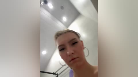 nezukoo free recording from 2026-04-25 10:11:00