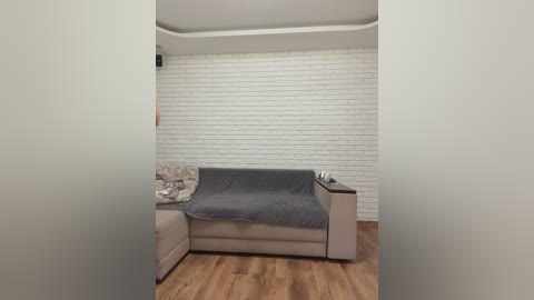 pepetka22 free recording from 2026-04-25 01:12:00