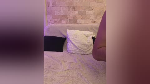 honeycouple free recording from 2026-04-27 00:51:00