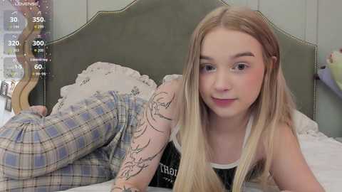 meowmia free recording from 2026-04-26 20:52:00