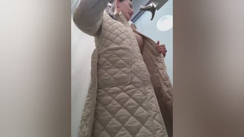 divora free recording from 2026-04-27 00:02:00