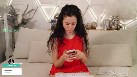 taanni free recording from 2026-04-27 00:02:00