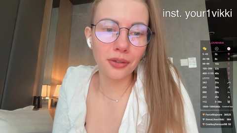 _vikkil0vescheese_ free recording from 2026-04-29 00:23:00