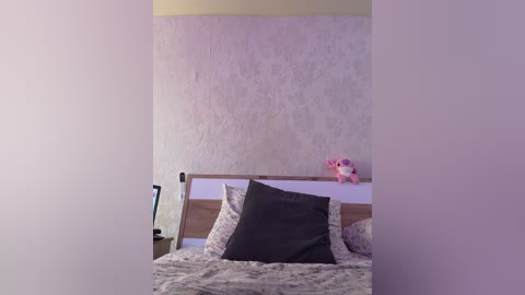_maybebaby_ free recording from 2026-04-30 07:55:00